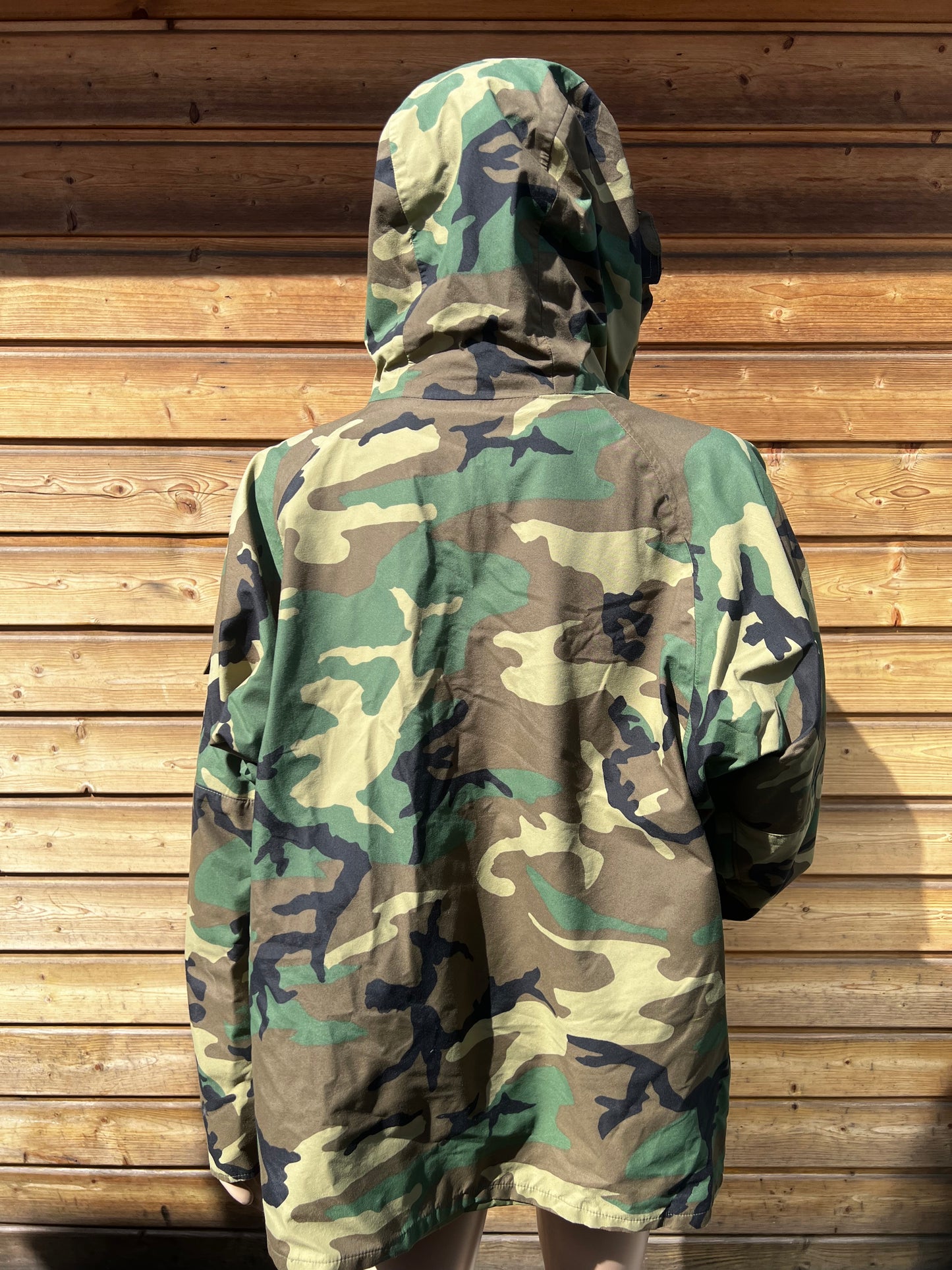 Parka ECWCS „Cold Weather, Camouflage” Woodland XL/R